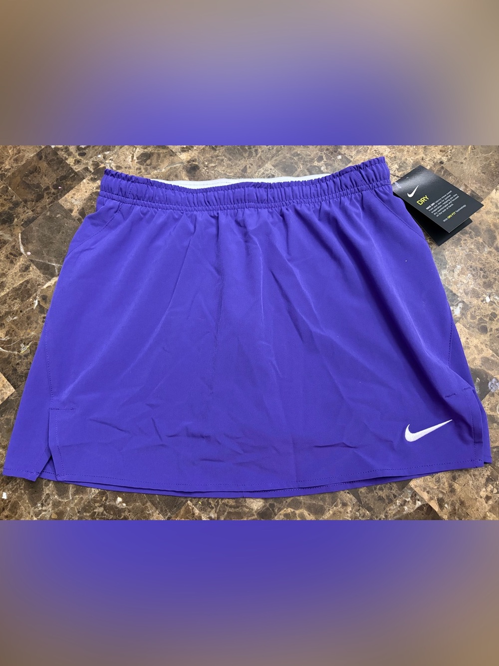 Nike dri-fit big girls scort size XL